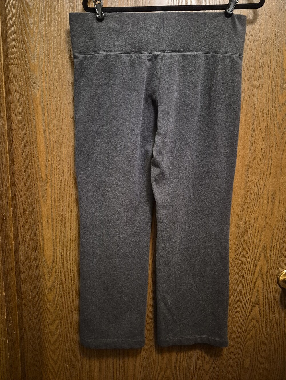 Eddie Bauer Charcoal Gray Stretch Yoga Pants Size Medium Petite 34' X 28"
